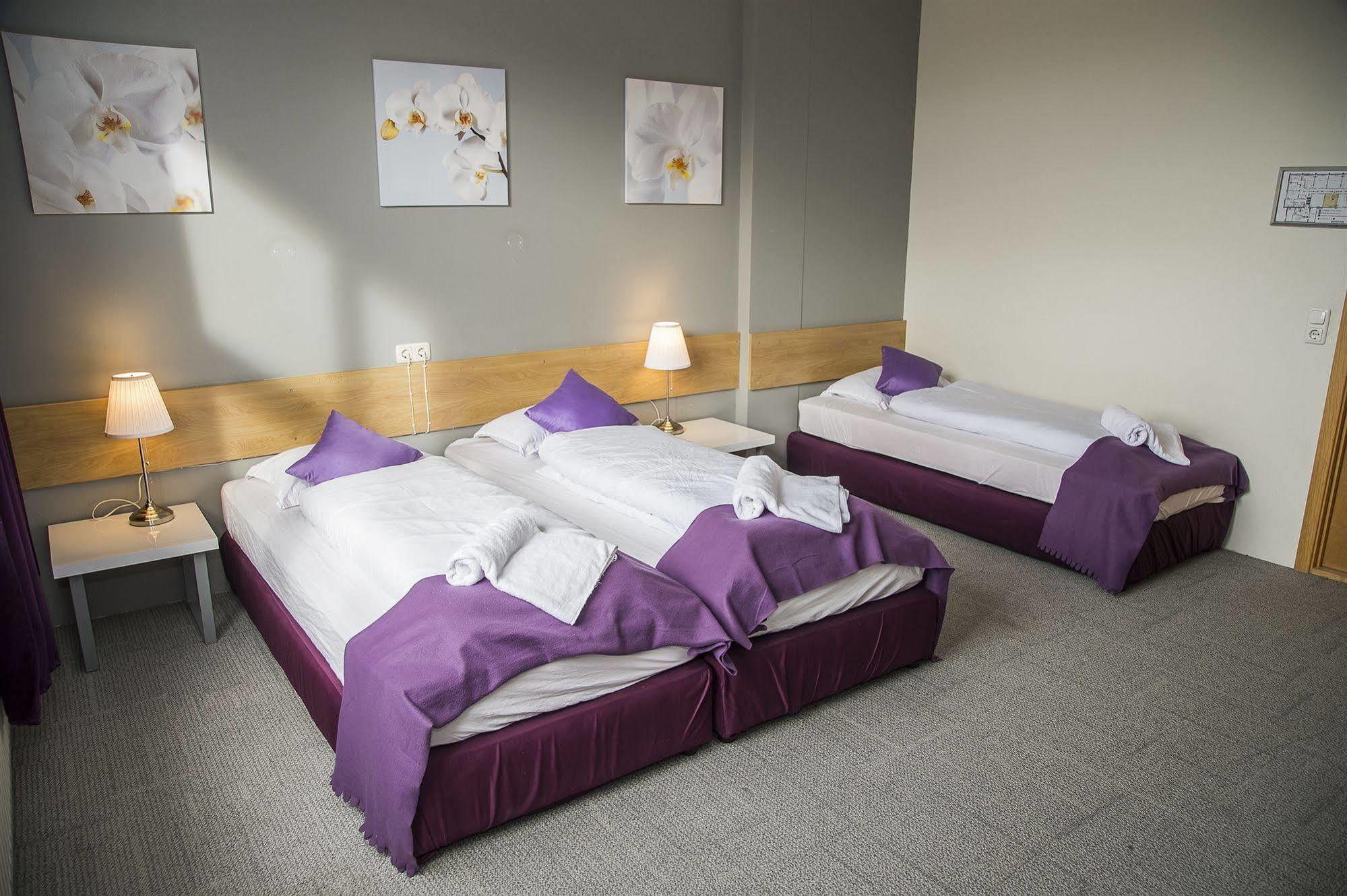 Capital-Inn Hostel Reykjavík Zewnętrze zdjęcie