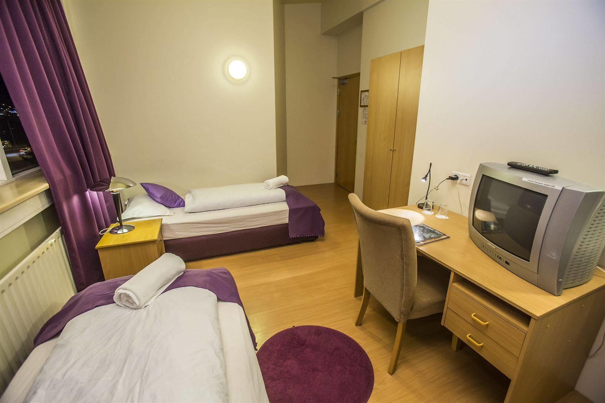 Capital-Inn Hostel Reykjavík Zewnętrze zdjęcie
